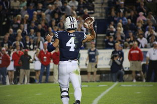 爱游戏入口-中国足球前锋类型结构性调整报告，中国足球队前锋有哪些